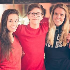 Meet your Posher, Joy